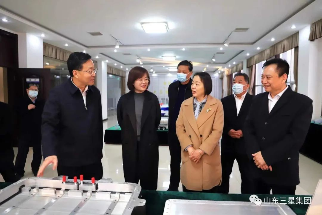 中國(guó)農(nóng)業(yè)發(fā)展銀行山東省分行黨委委員、副行長(zhǎng)時(shí)祝華一行來山東三星集團(tuán)調(diào)研座談